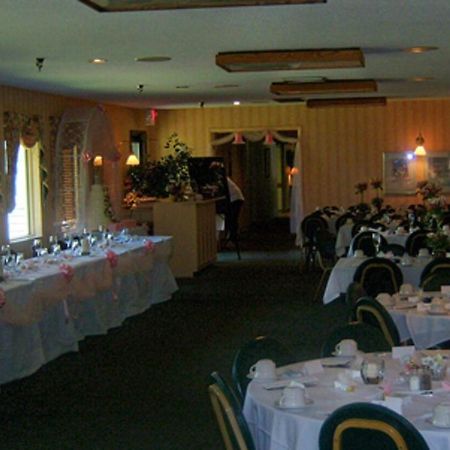 Americinn By Wyndham Silver City Restaurant bilde